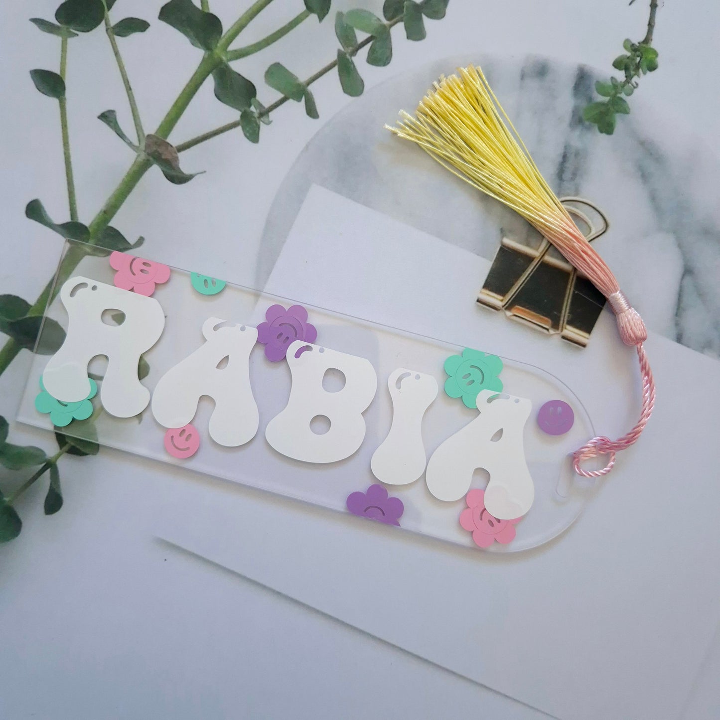 Custom Vinyl Name Book Mark - Pastels